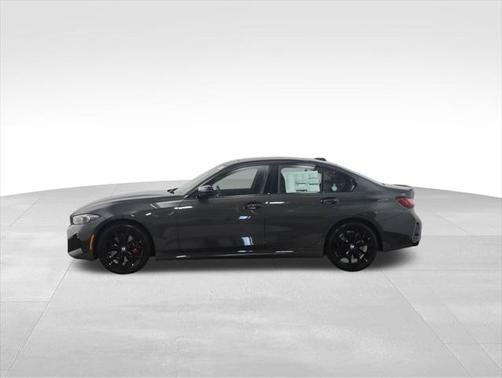 2025 BMW 330 i xDrive