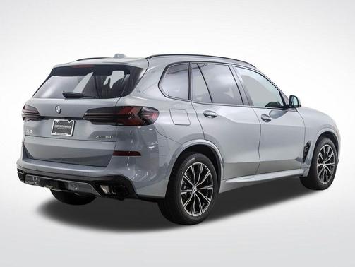Brooklyn Grey Metallic 2026 BMW X5 xDrive40i