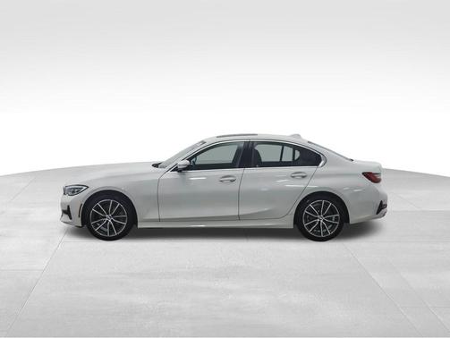 2021 BMW 330 xDrive