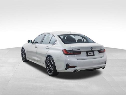 2021 BMW 330 xDrive