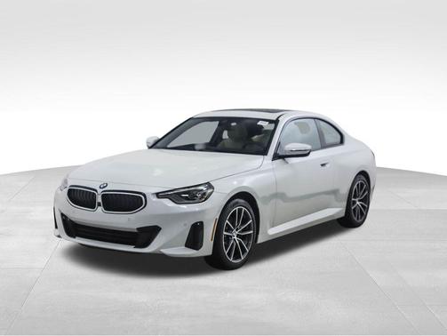 2025 BMW 230 i xDrive