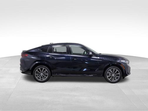 2025 BMW X6 xDrive40i