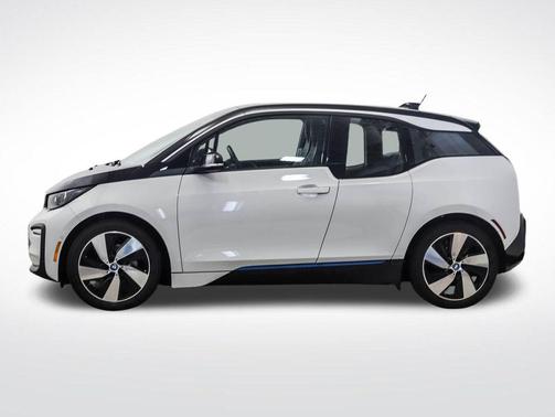 Capparis White w/BMW i Frozen Blue Accent 2020 BMW i3 120Ah