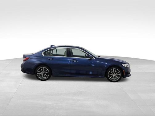 2021 BMW 330 xDrive