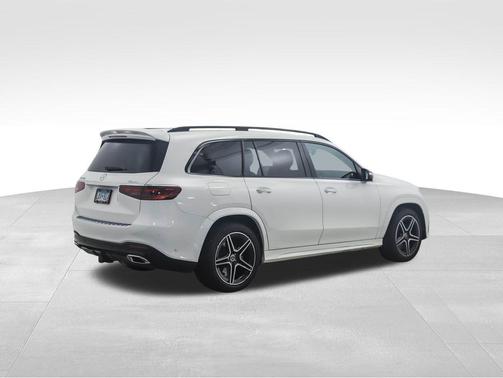 2024 Mercedes-Benz GLS 450 4MATIC