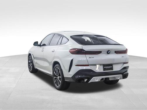 2026 BMW X6 xDrive40i