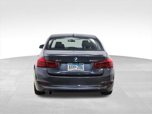 2018 BMW 320 i