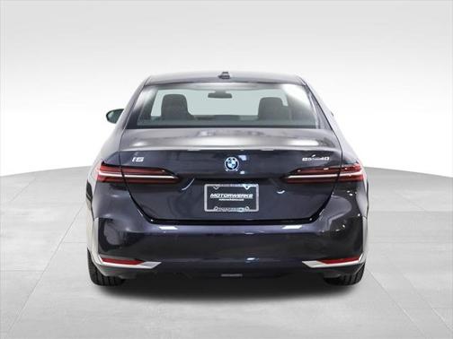 2024 BMW i5 eDrive40