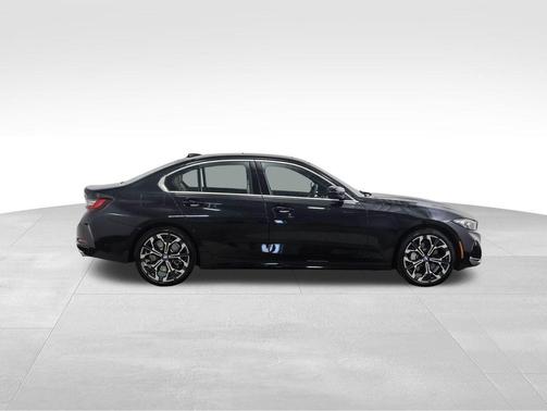 2026 BMW 330 xDrive NA
