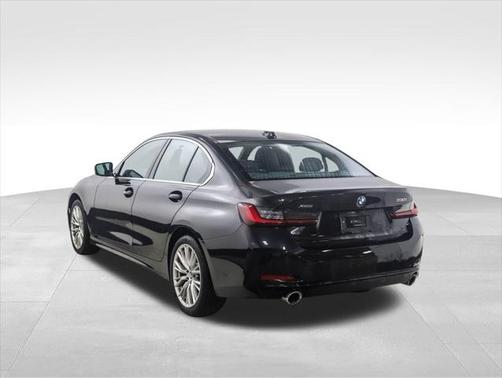 2024 BMW 330 i xDrive