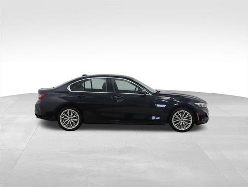 2024 BMW 330 i xDrive