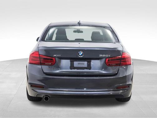 2018 BMW 320 i