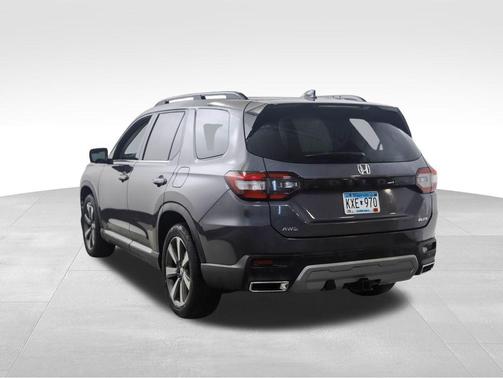 2023 Honda Pilot AWD Elite