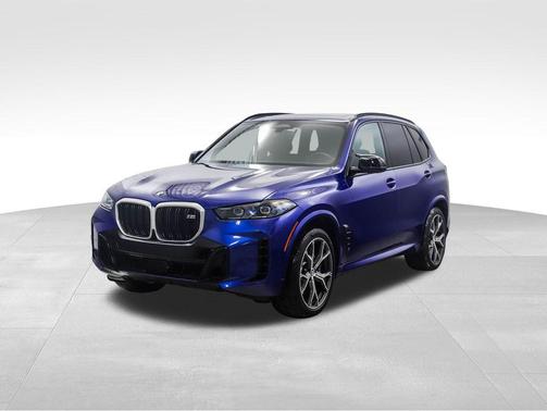 2025 BMW X5 M60i