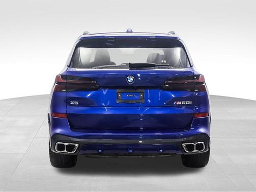 2025 BMW X5 M60i