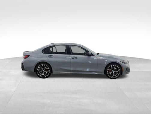 2026 BMW 330 xDrive