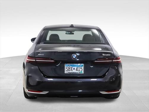 2024 BMW 540 i xDrive