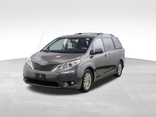 2014 Toyota Sienna XLE