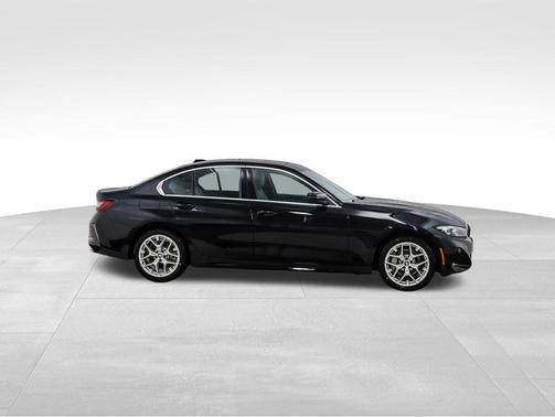 2025 BMW 330 i xDrive