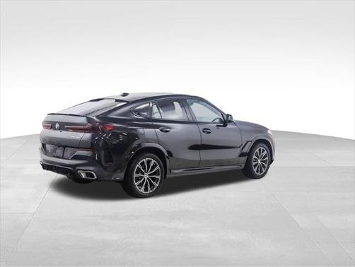 2025 BMW X6 xDrive40i