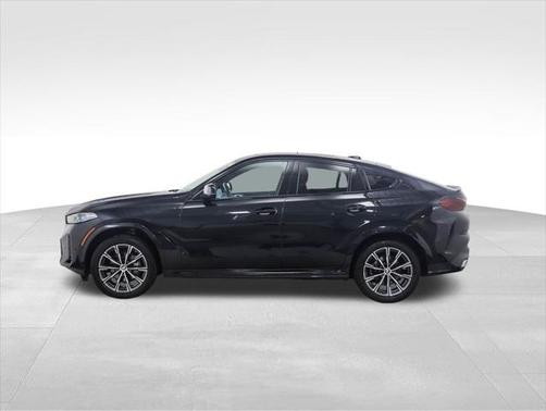 2025 BMW X6 xDrive40i