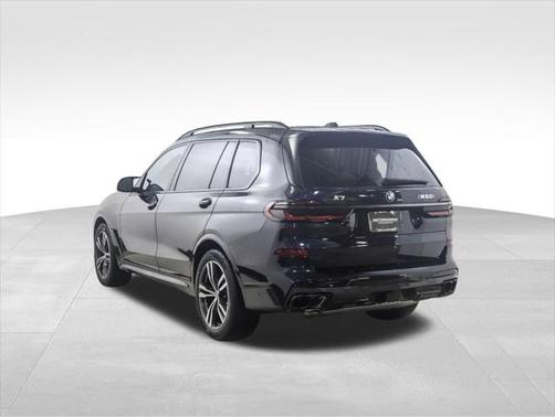 2026 BMW X7 M60i