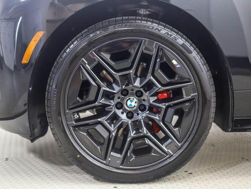 2026 BMW iX xDrive60