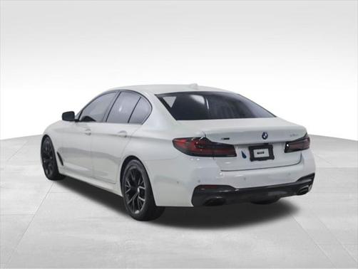 2022 BMW 530 i xDrive