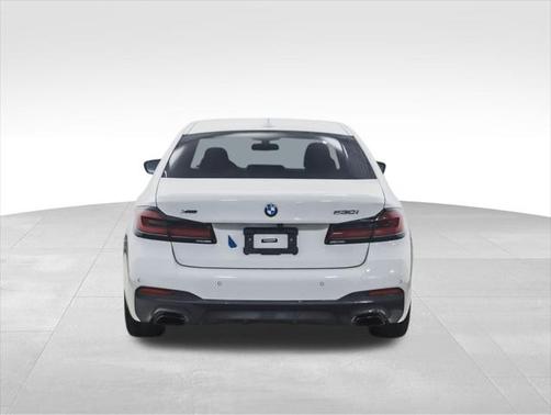 2022 BMW 530 i xDrive