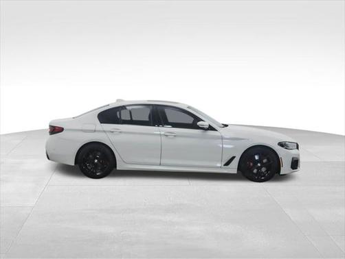 2022 BMW 530 i xDrive