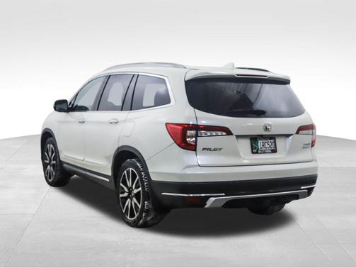 2019 Honda Pilot Touring 8-Passenger