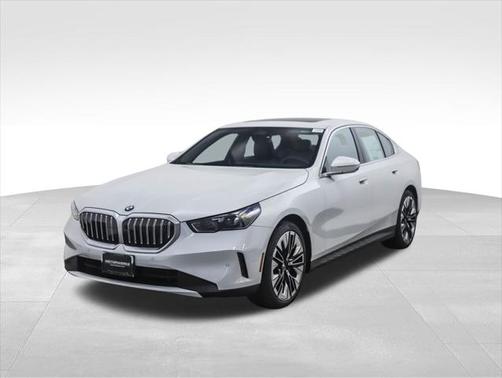 2025 BMW 530 i xDrive