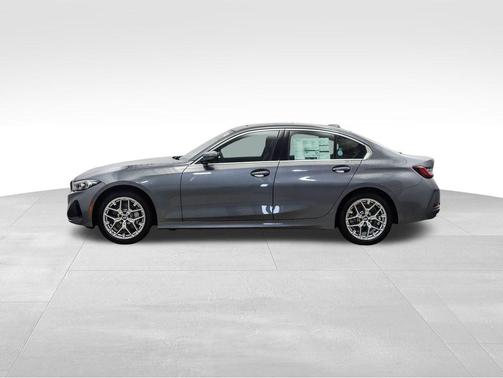 2026 BMW 330 xDrive NA
