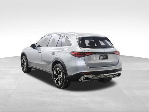 2025 Mercedes-Benz GLC 350e Base