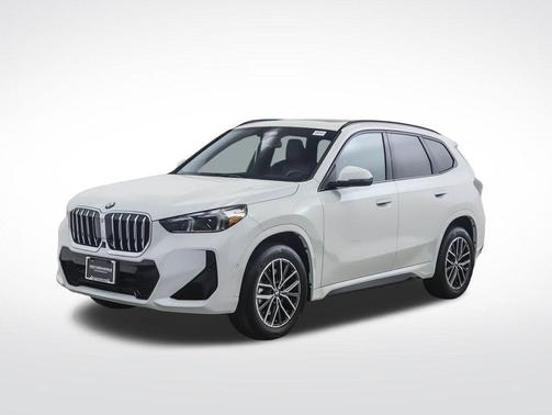 Alpine White 2026 BMW X1 xDrive28i