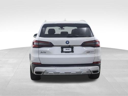 2023 BMW X5 PHEV xDrive45e