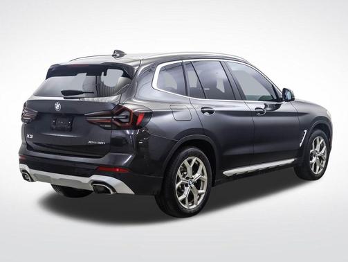Dark Graphite Metallic 2024 BMW X3 xDrive30i