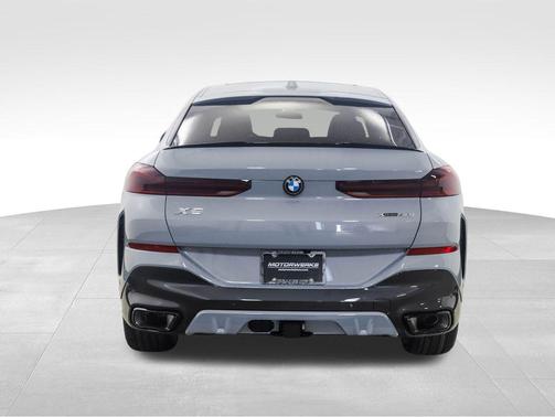 2026 BMW X6 xDrive40i