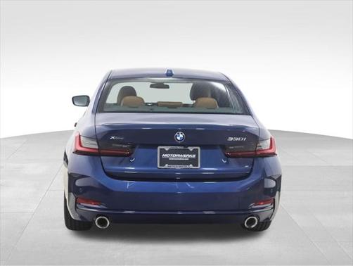 2023 BMW 330 xDrive