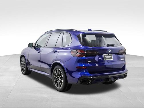 2026 BMW X5 M60i
