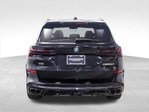 2025 BMW X5 M60i