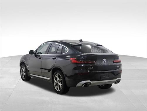 2022 BMW X4 xDrive30i