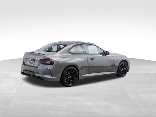 2026 BMW M240 i xDrive