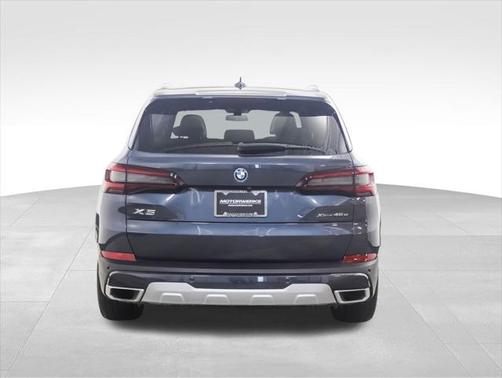2022 BMW X5 PHEV xDrive45e