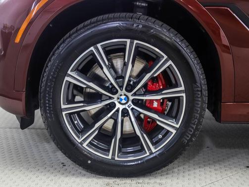 2026 BMW X6 xDrive40i