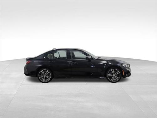 2023 BMW 330 xDrive