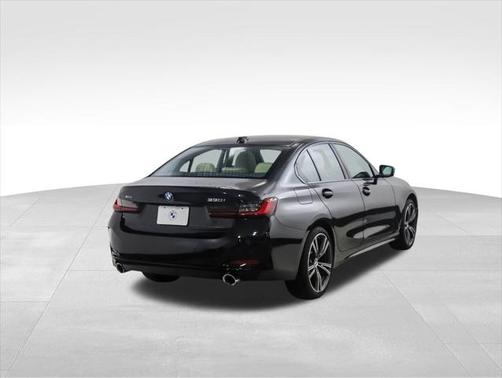 2023 BMW 330 xDrive