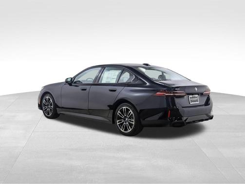 2026 BMW 530 i xDrive