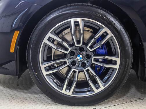 2026 BMW 530 i xDrive