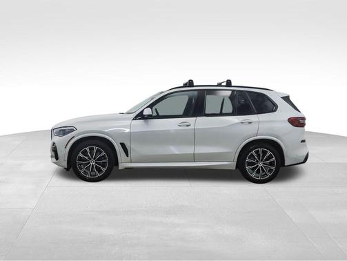 2020 BMW X5 M50i